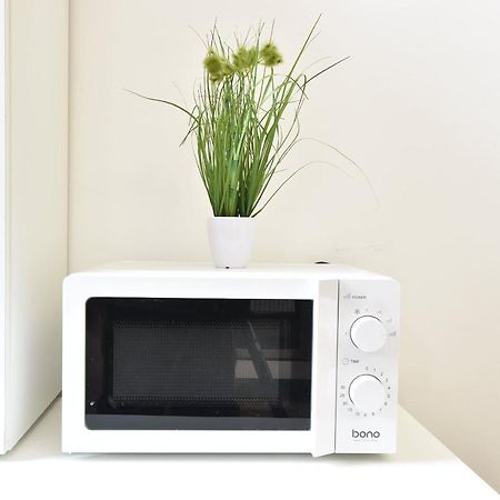 אינסברוק Huge Apartment In Awesome Location With Parking מראה חיצוני תמונה