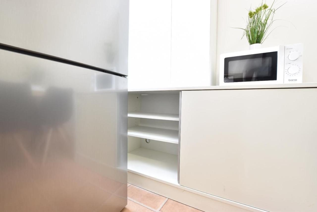אינסברוק Huge Apartment In Awesome Location With Parking מראה חיצוני תמונה